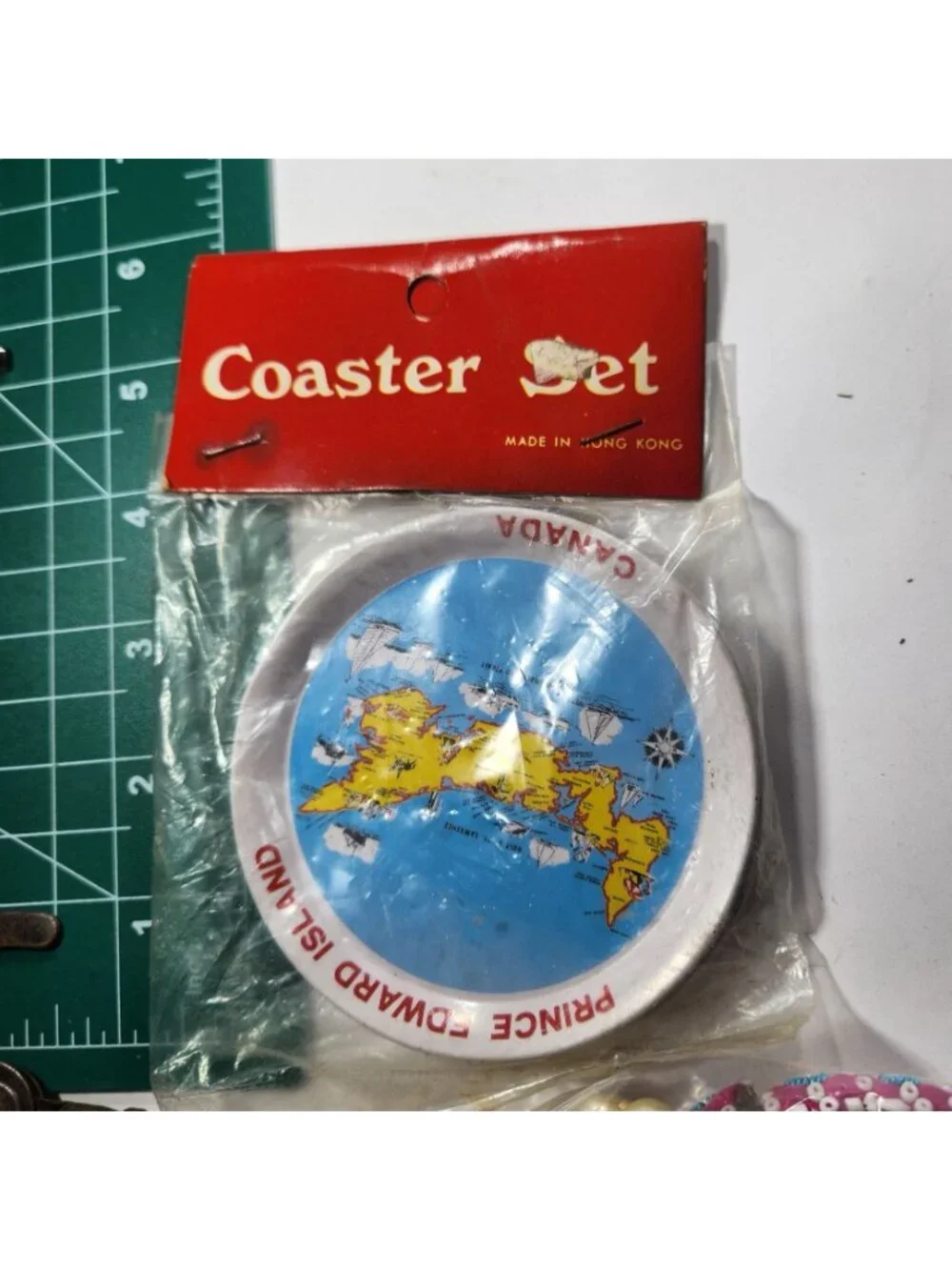 Set of Four Coasters Canada Prince Edward Island Map Gold-Tone Backing